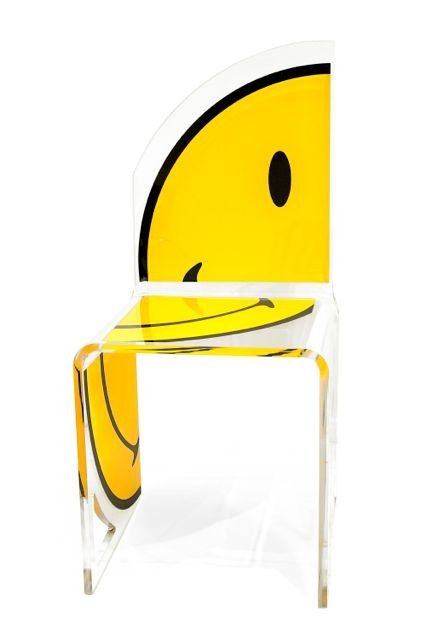 Chaise Smiley Quarter